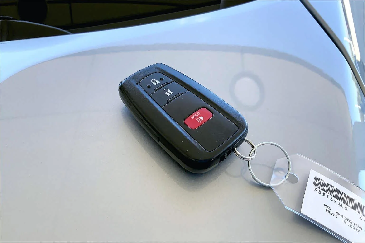 Used 2025 Silver Sky Metallic Toyota XLE image 14