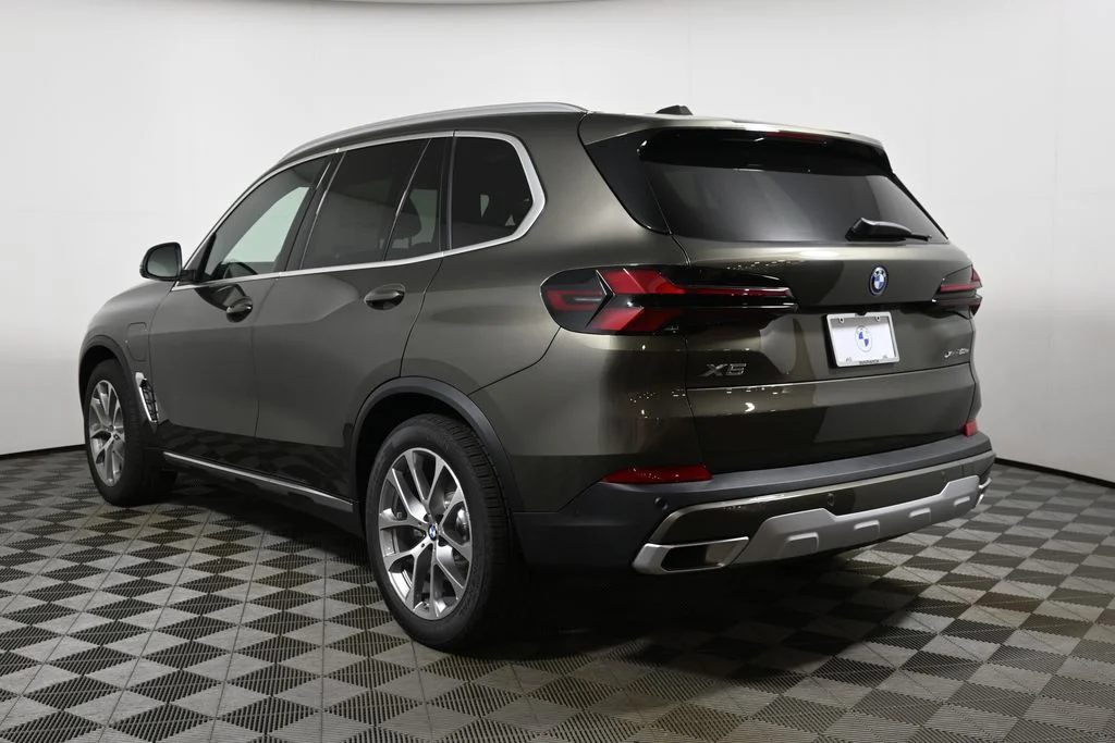 New 2026 Green BMW xDrive50e image 5