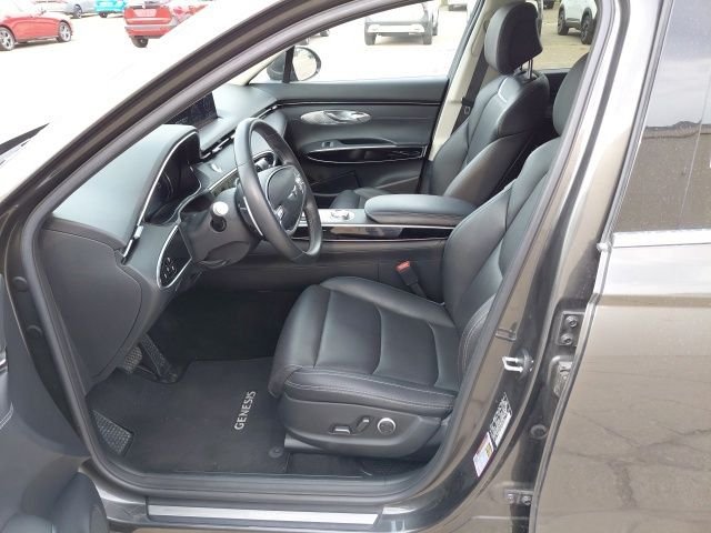 Used 2025 Gray Genesis 2.5T image 22