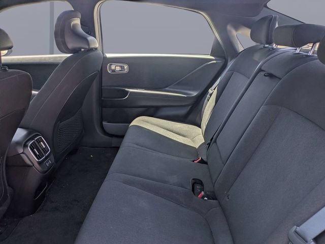 Used 2023 Black Hyundai SE image 13