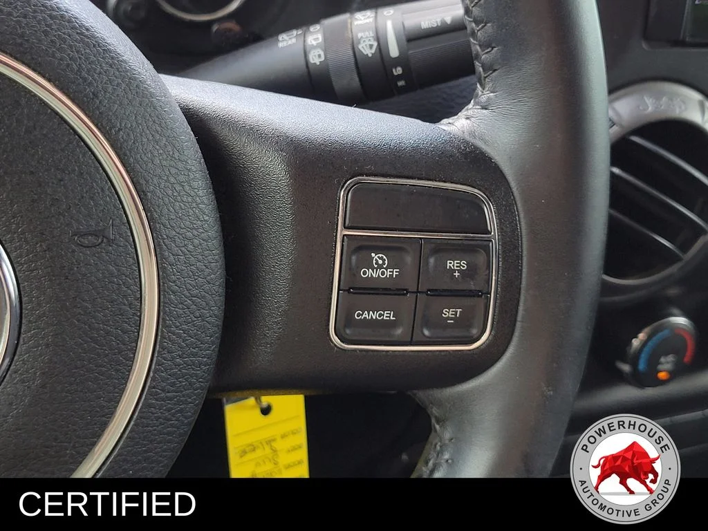 Used 2016 Silver Jeep Unlimited Sport image 28