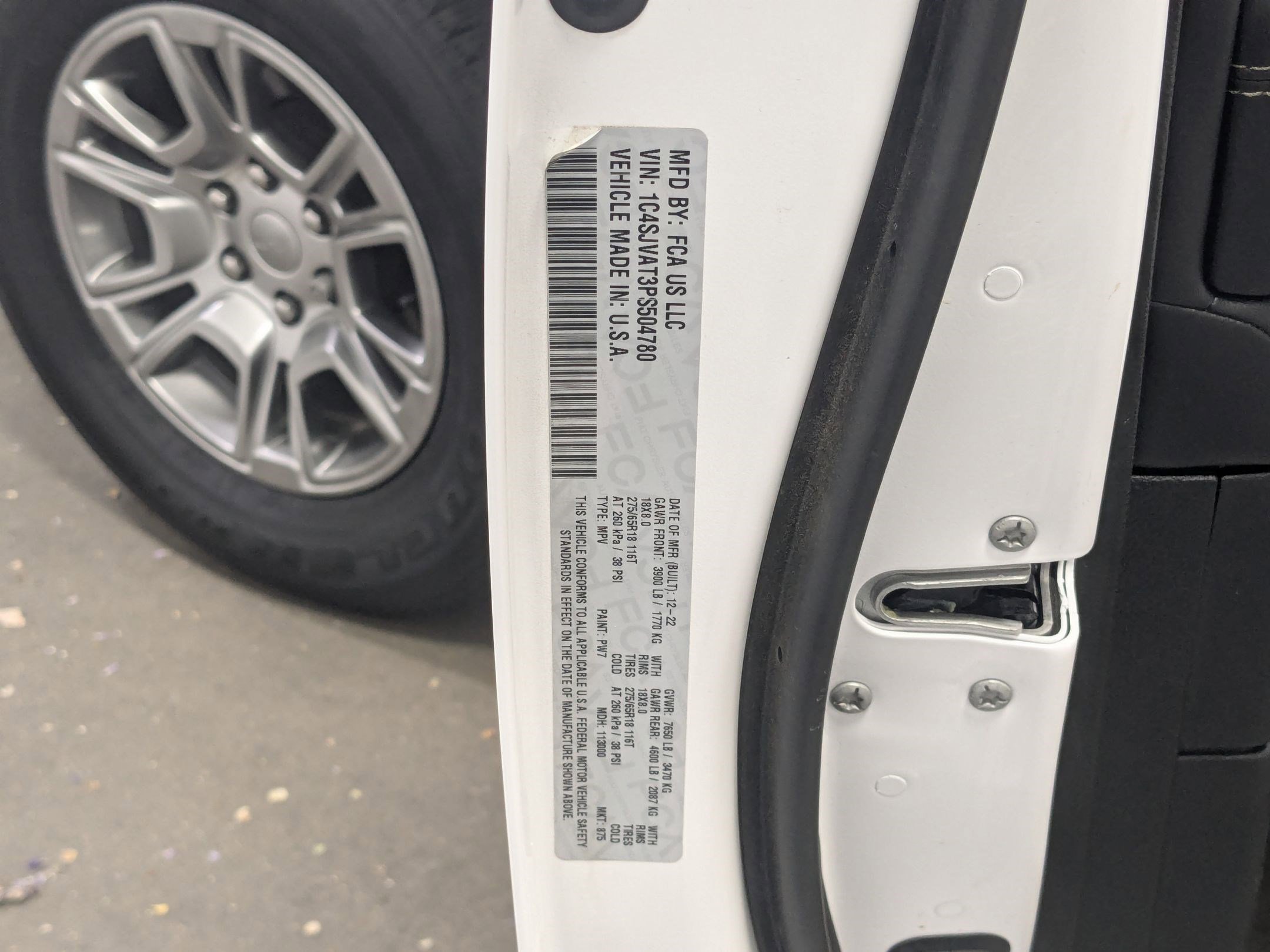 Used 2023 Bright White Clearcoat Jeep Base image 26