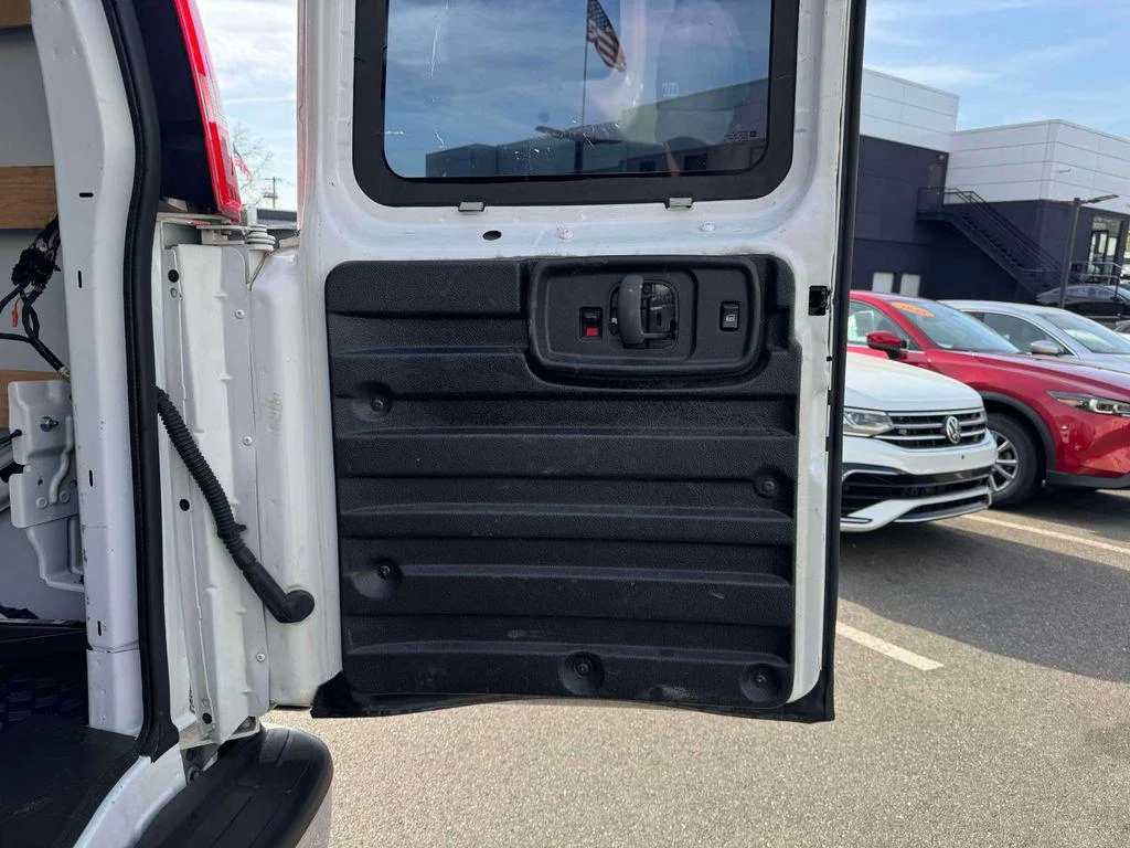 2023 Chevrolet Express Cargo Work Van - Photo 14