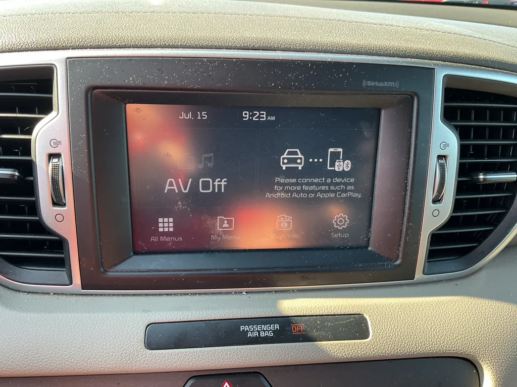 Used 2019 Pacific Blue Kia LX image 16
