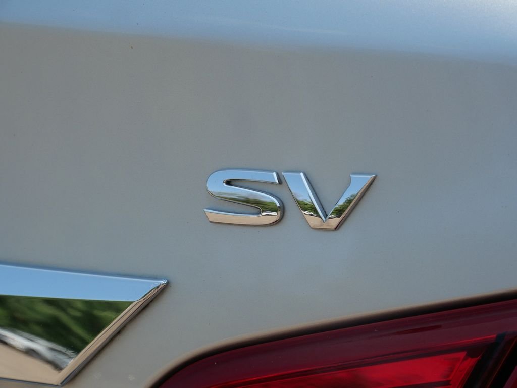 Certified Used 2017 Silver Nissan 2.5 SV image 8
