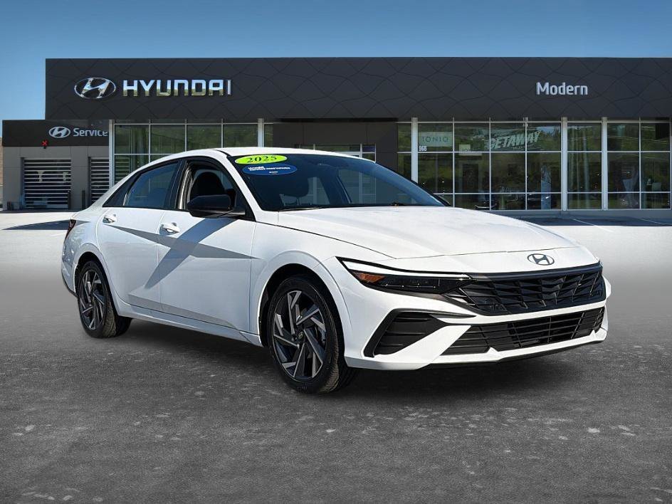 Certified Used 2025 Serenity White Hyundai SEL Sport image 3