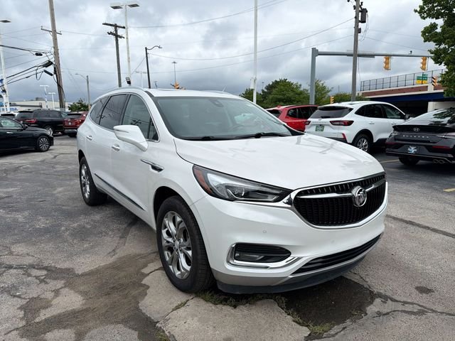 Used 2018 White Buick Avenir image 11