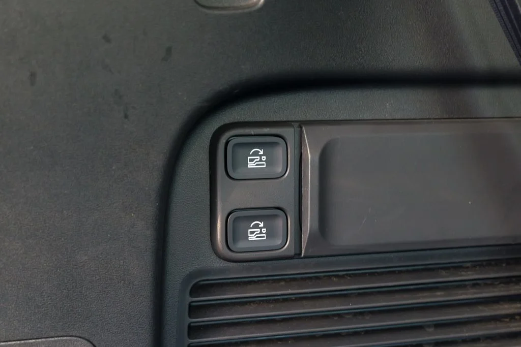 Used 2024 Glacier White Rivian Adventure image 56