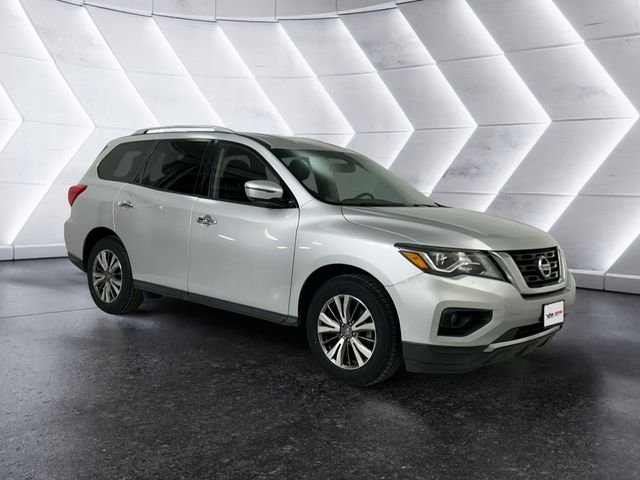 2020 Nissan Pathfinder SL