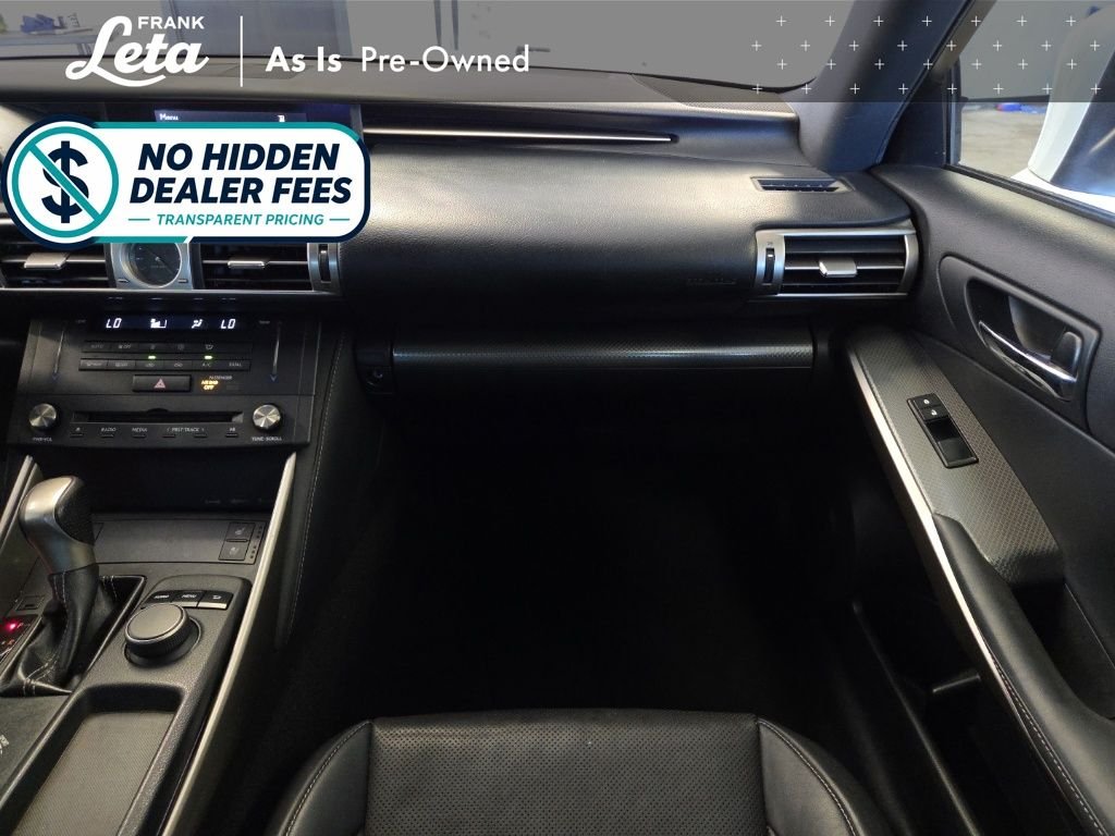 Used 2016 Ultra White Lexus  image 19