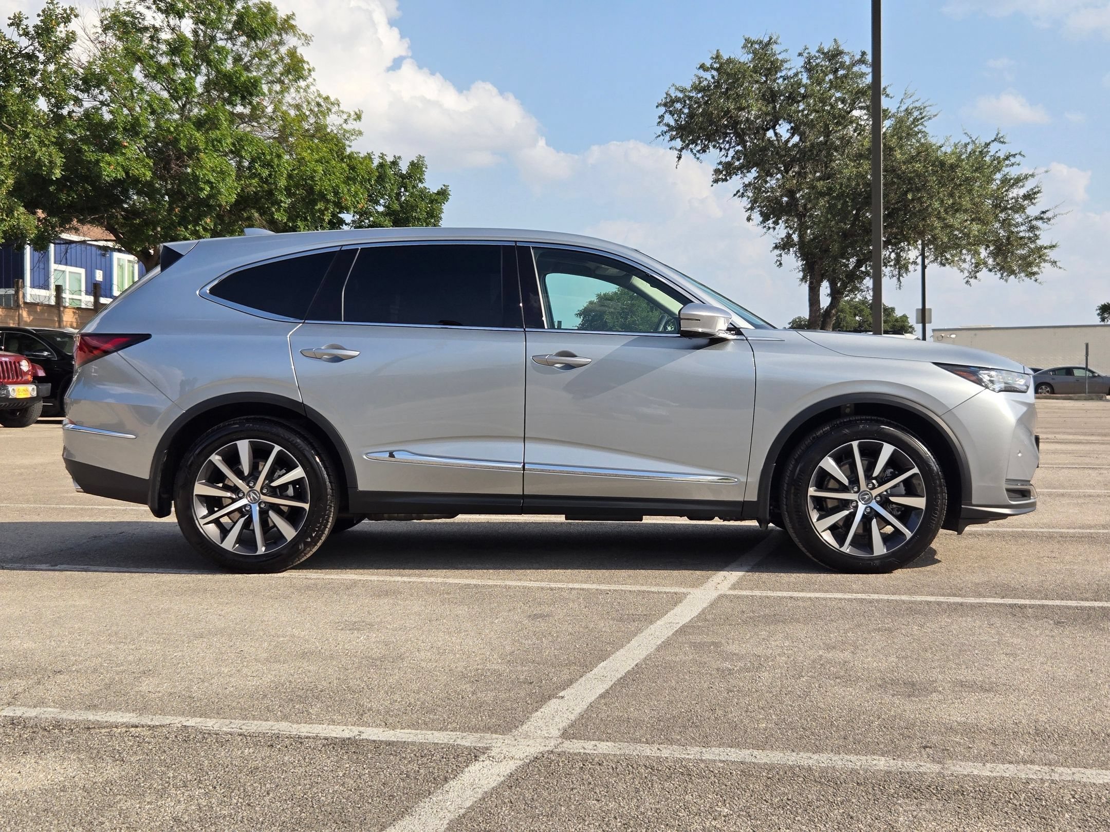 Used 2026 Solar Silver Metallic Acura w/Technology Package image 2