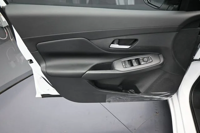 New 2027 White Nissan S image 9