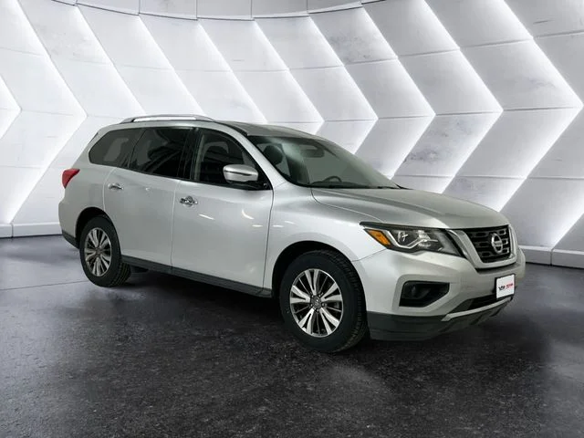 2020 Nissan Pathfinder SL