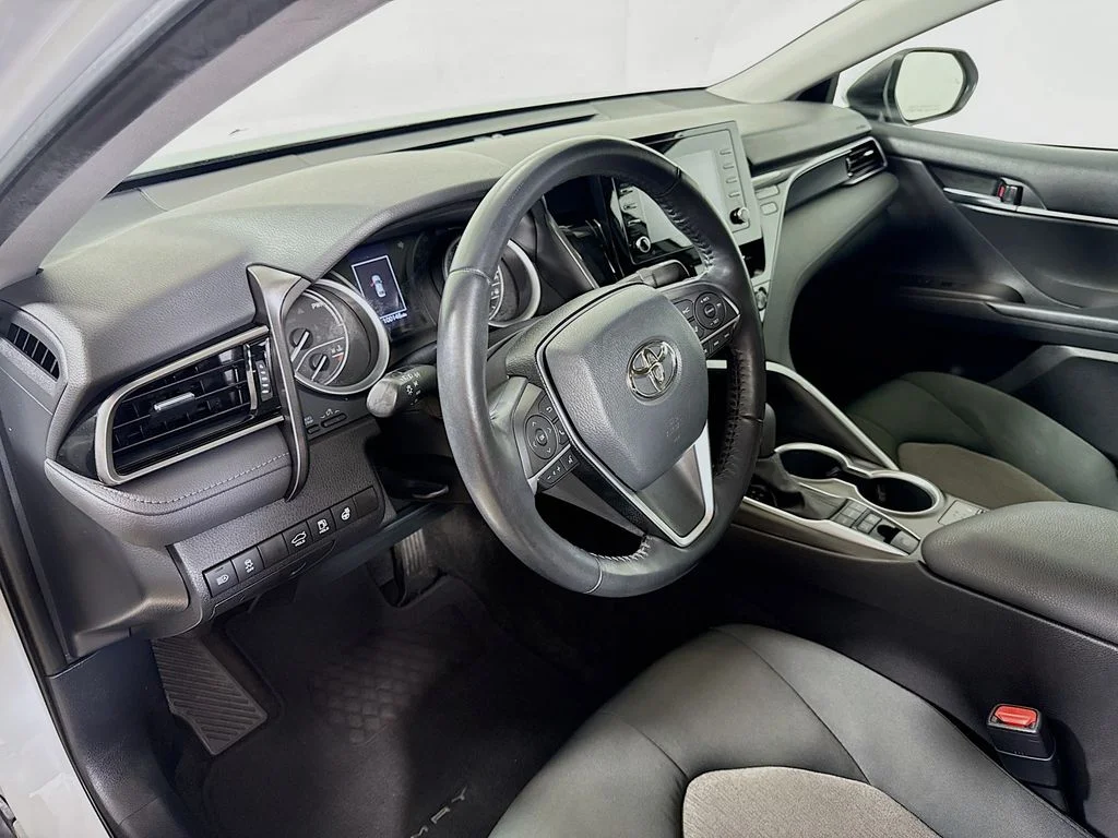 Certified Used 2022 Ice Edge Toyota Hybrid LE image 9