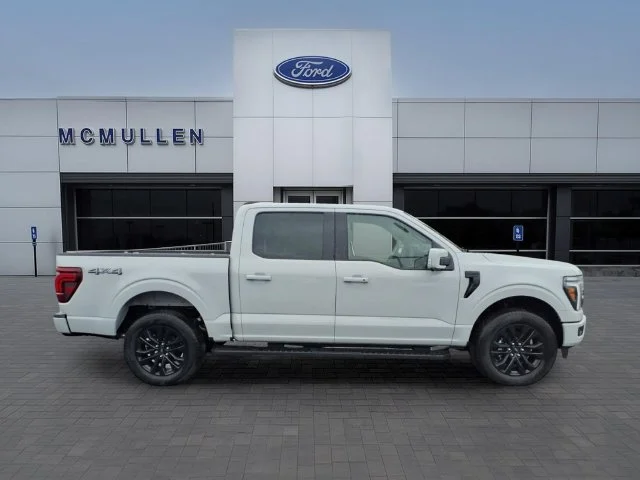 New 2026 Oxford White Ford XLT image 31