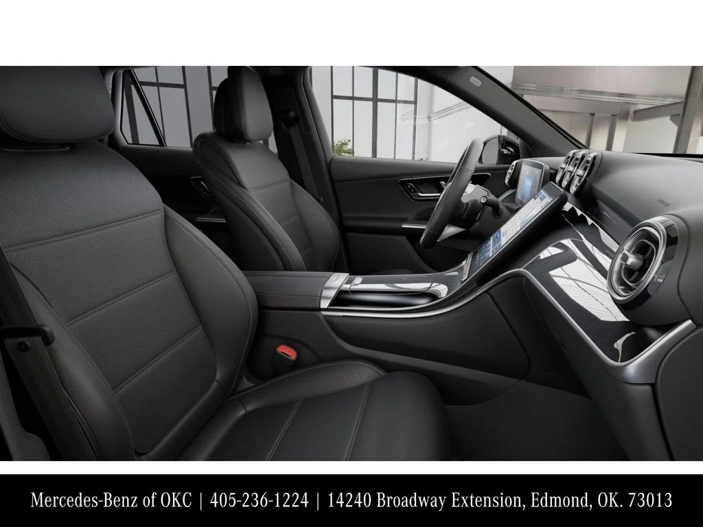 Used 2026 Black Mercedes-Benz GLC 350e image 4