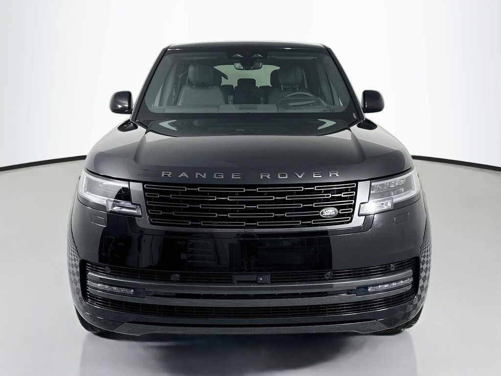 New 2026 Santorini Black Land Rover SE image 6
