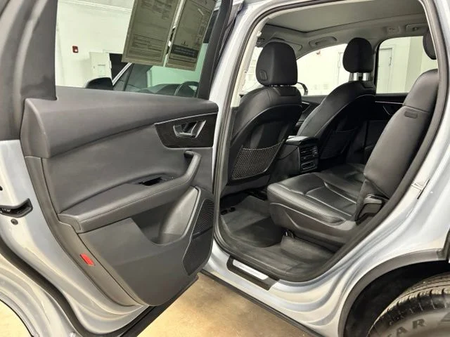 Used 2024  Audi 45 Premium Plus image 18