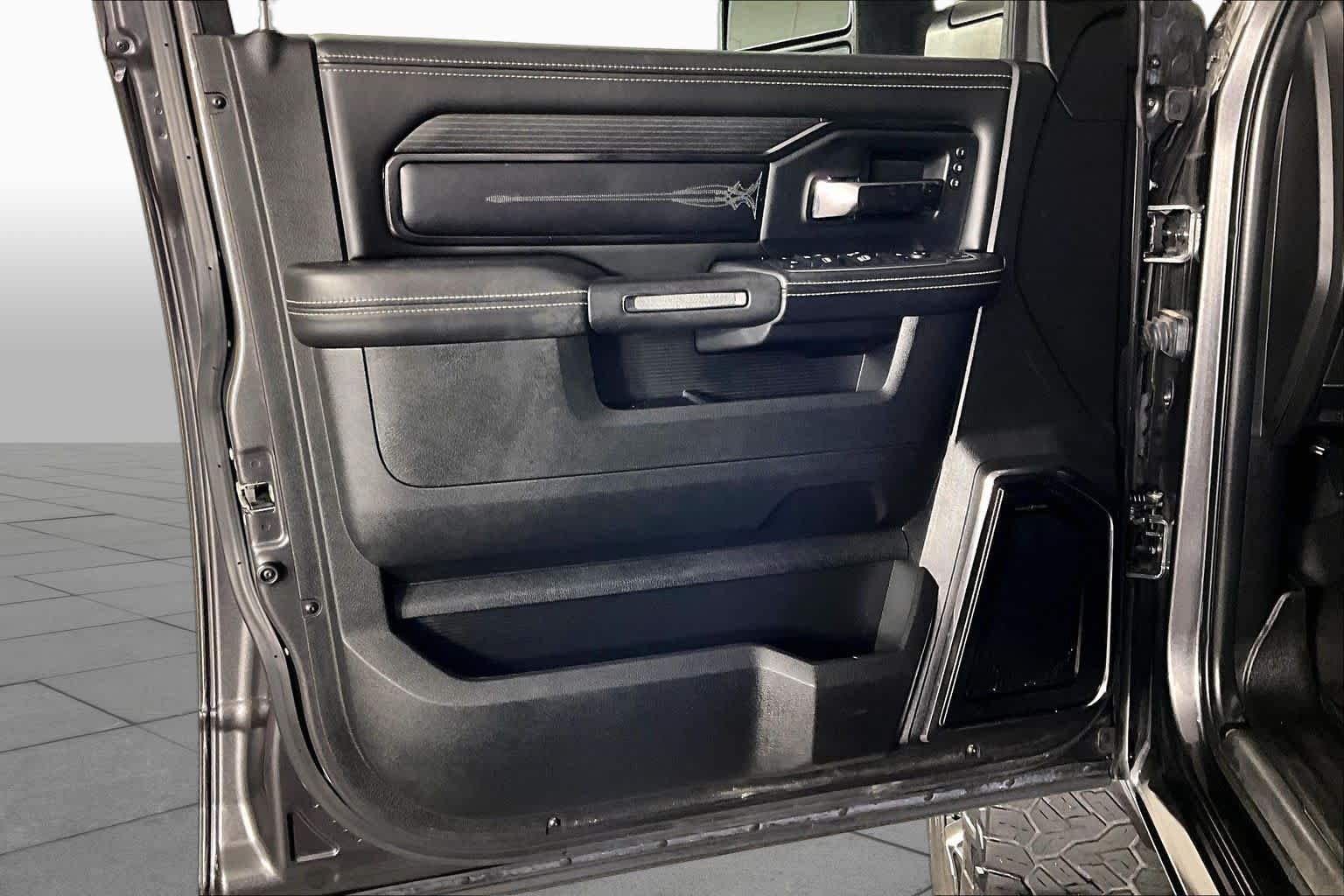 Used 2023 Granite Crystal Metallic Clearcoat Ram Limited image 20