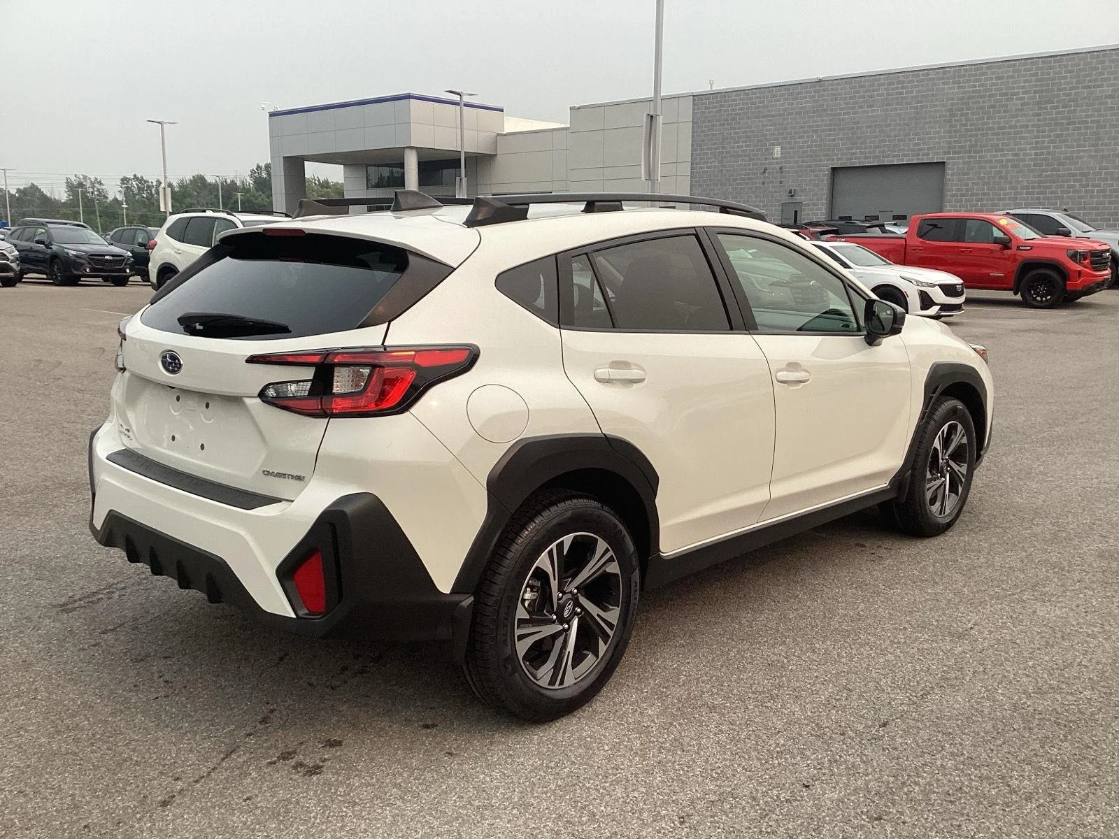 Used 2024 Crystal White Pearl Subaru Premium image 7
