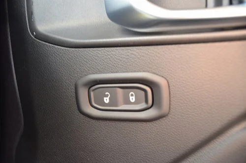 2026 Jeep Wrangler 2-Door Willys - Photo 23