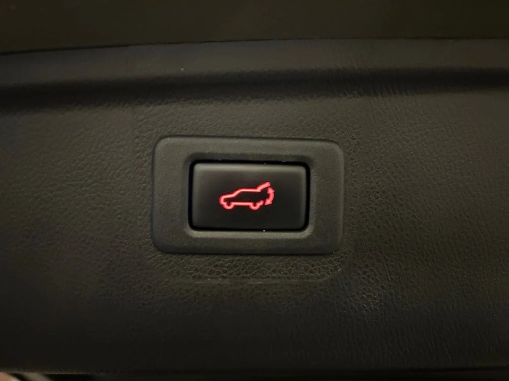 Used 2019 Wilderness Green Subaru 3.6R Touring image 21