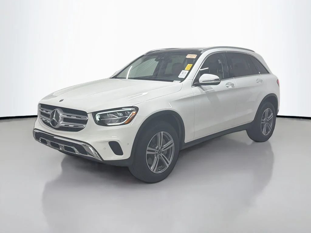 Used 2022 White Mercedes-Benz GLC 300 image 1