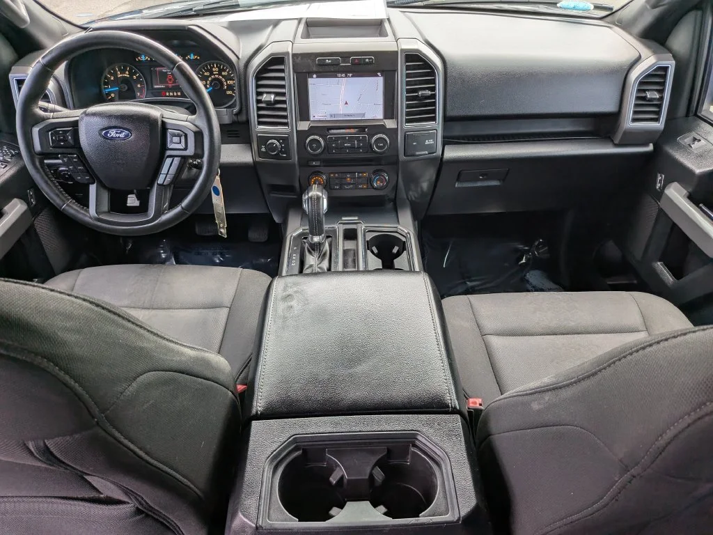 Photo 16