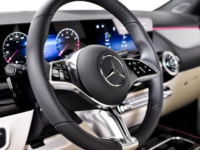 New 2026 Night Black Mercedes-Benz GLA 250 image 62