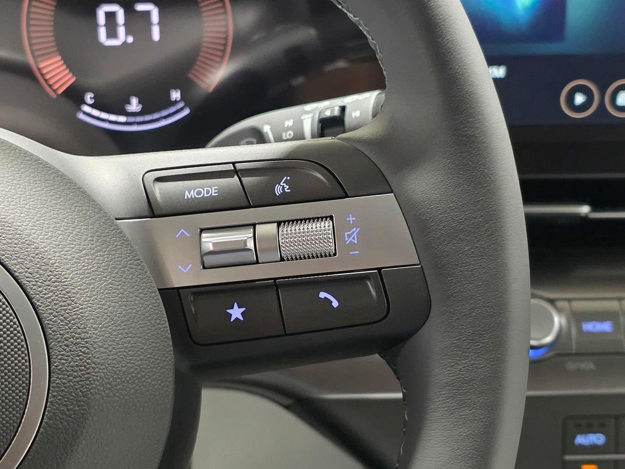 New 2027 Ecotronic Gray Pearl Hyundai SEL Sport FWD image 32