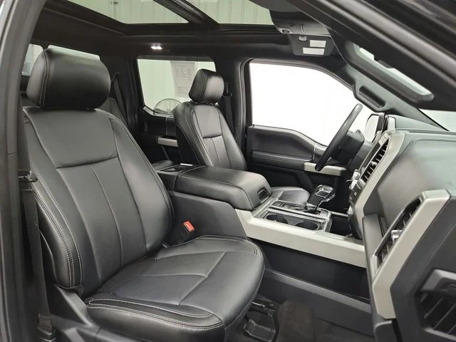 Used 2020 Black Ford Lariat image 58