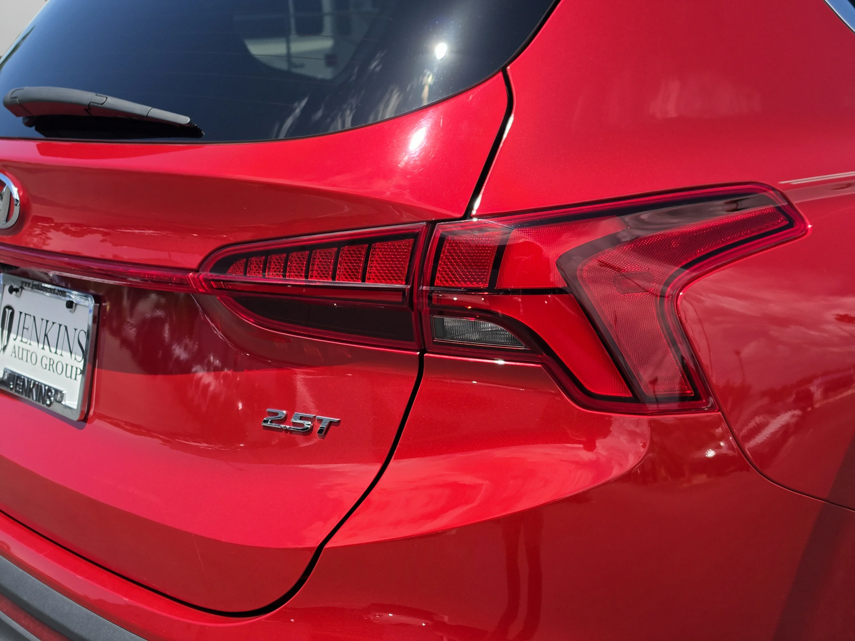 Used 2023 Calypso Red Hyundai Limited image 14