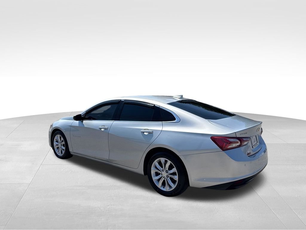 Used 2019 Silver Chevrolet LT image 4