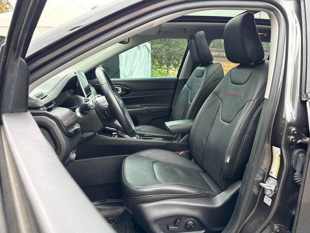 Used 2022 Granite Crystal Metallic Clearcoat Jeep Trailhawk image 17