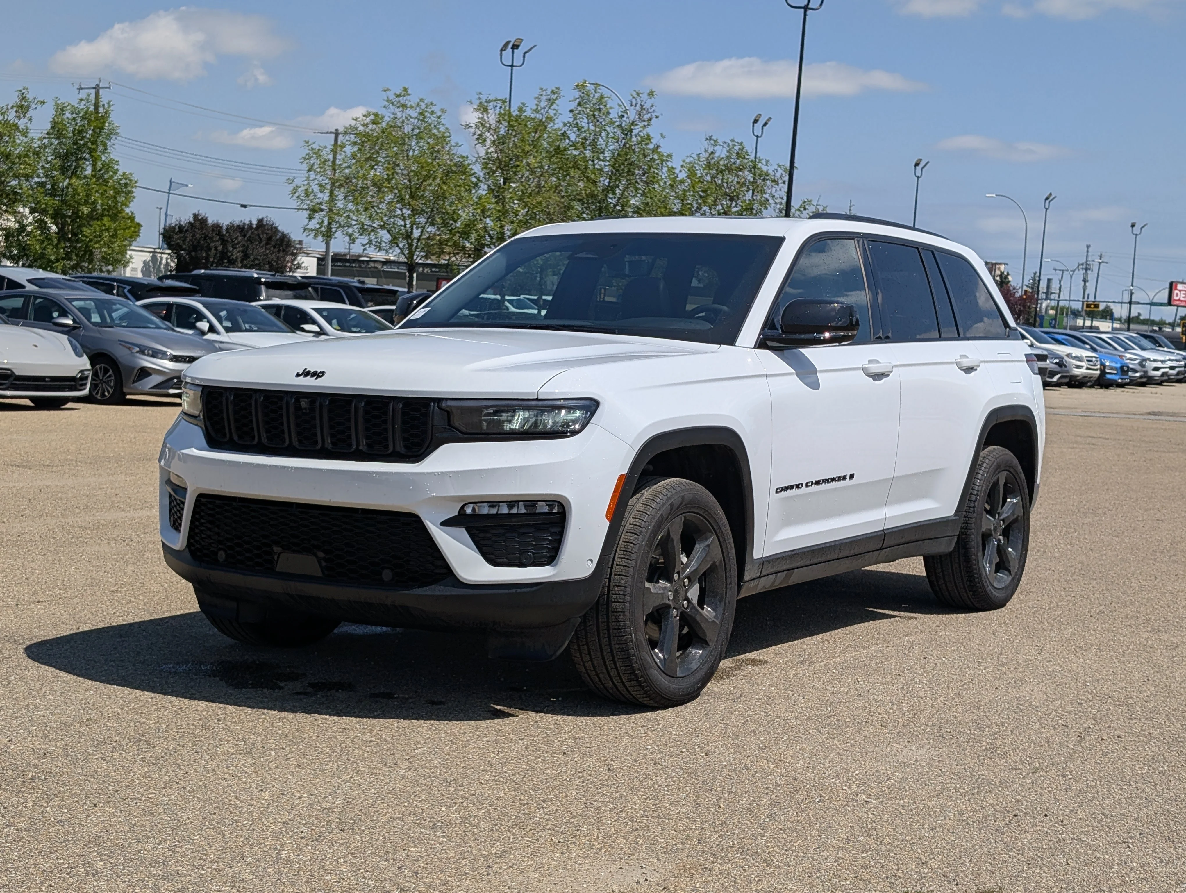 New 2025 Bright White Jeep Limited image 2