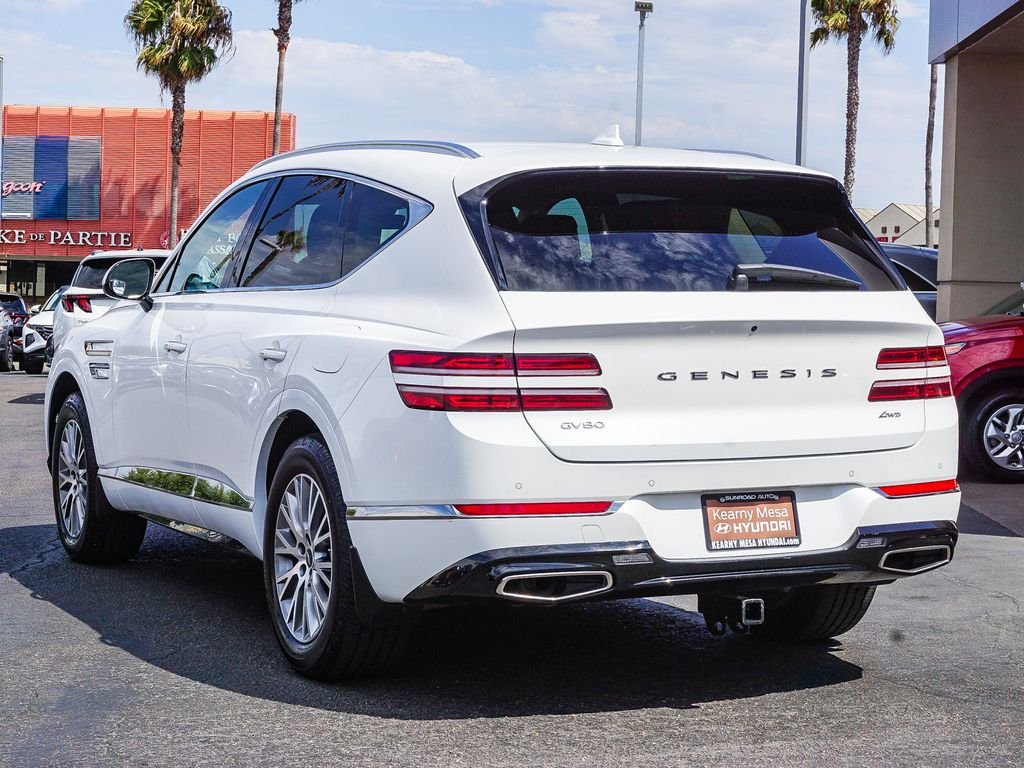 Used 2024 White Genesis 2.5T image 5
