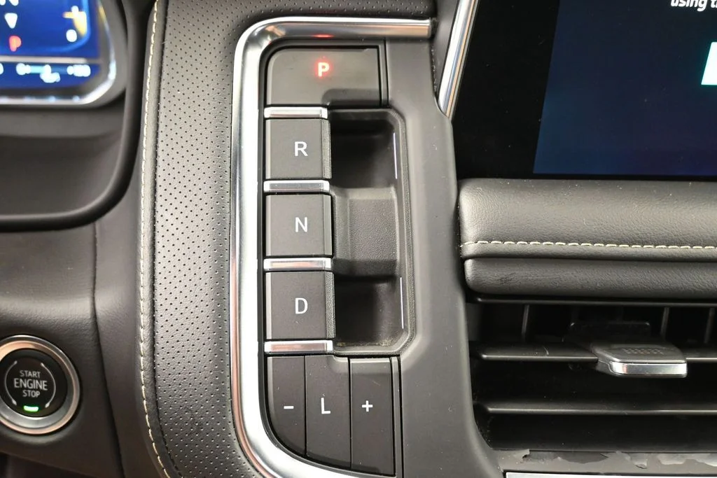 Used 2023 White Chevrolet Premier image 6