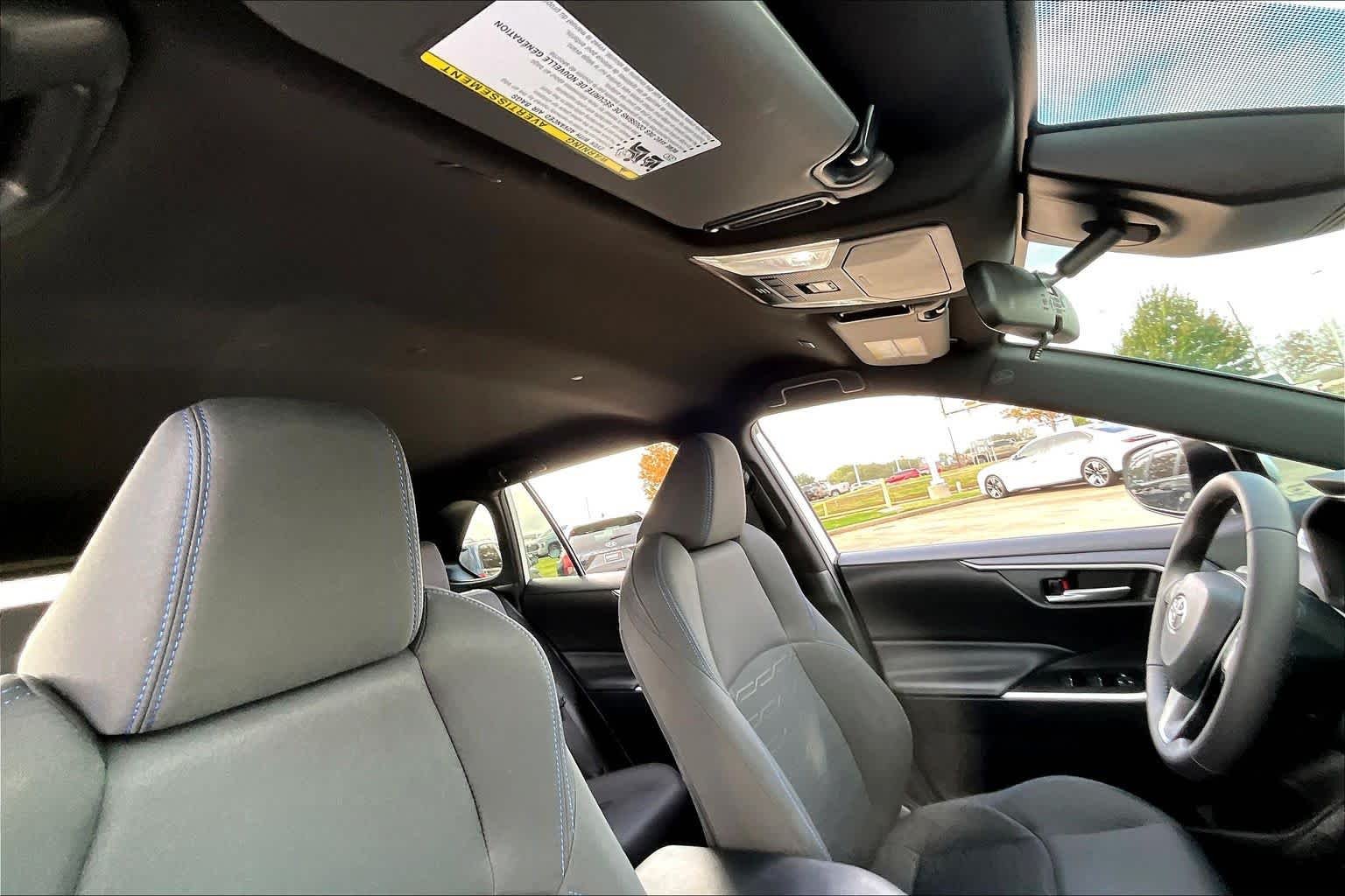 Used 2023 Wind Chill Pearl Toyota Hybrid SE image 14