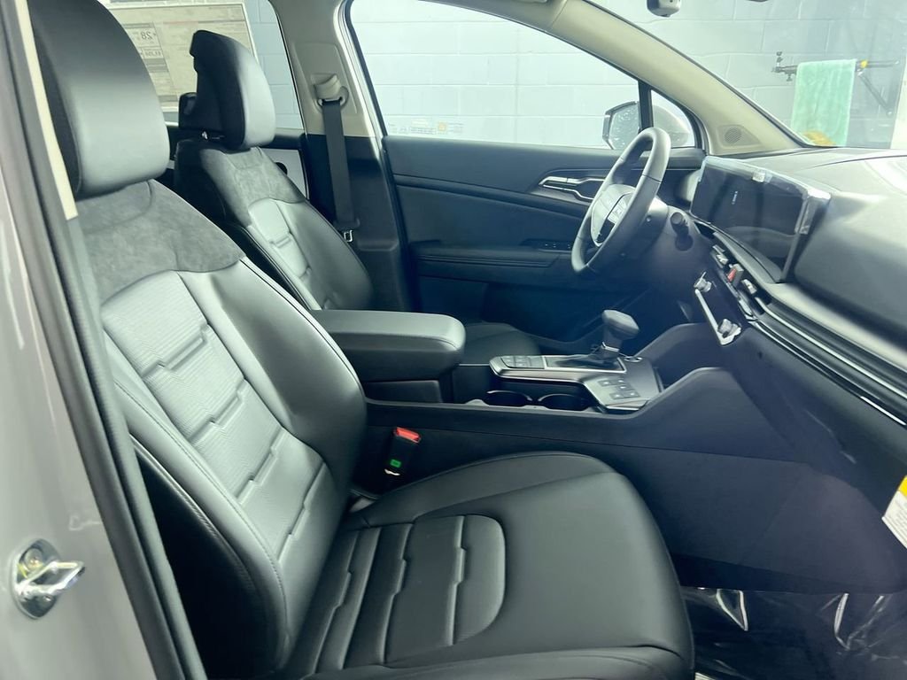 New 2026 Wolf Gray Kia SX Prestige image 31