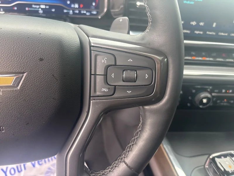 Used 2023 Beige Chevrolet High Country image 33