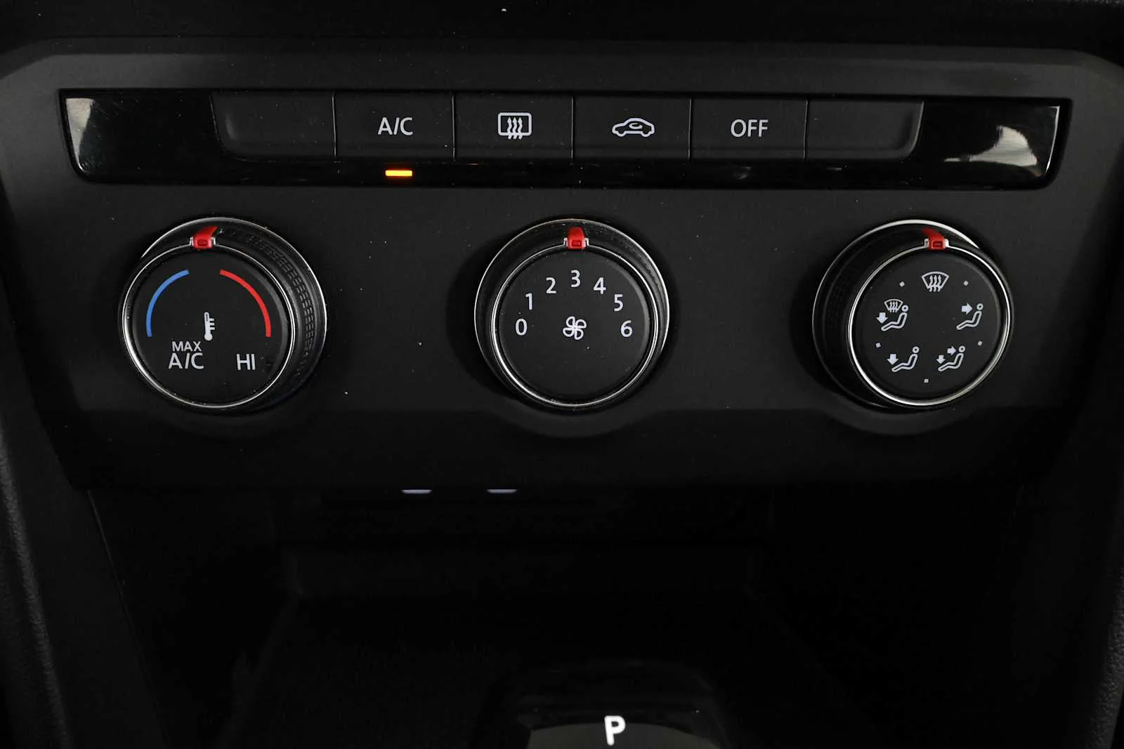 Used 2022 Dusk Blue Metallic Volkswagen S image 26