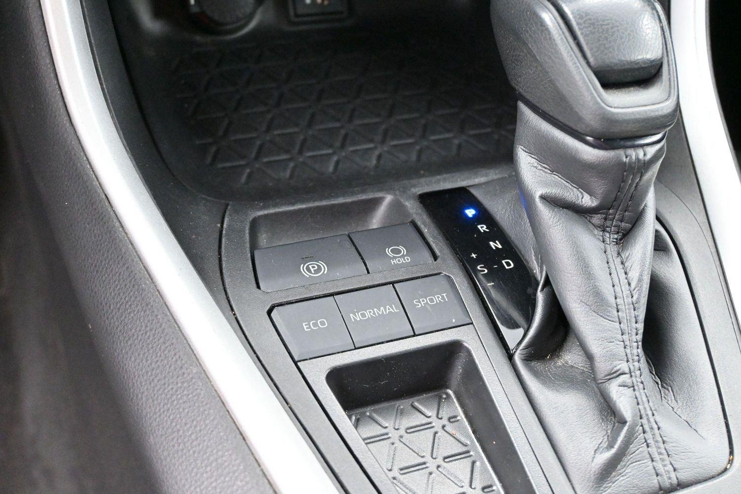 Used 2024 Magnetic Gray Metallic Toyota LE image 19