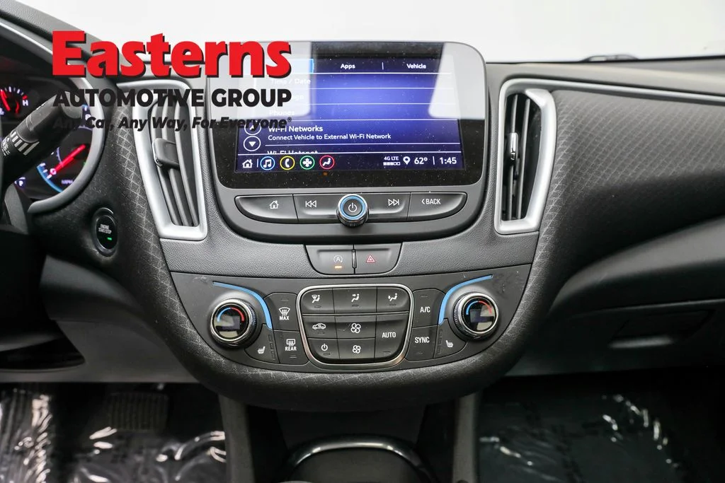 Used 2023 Gray Chevrolet LT image 11