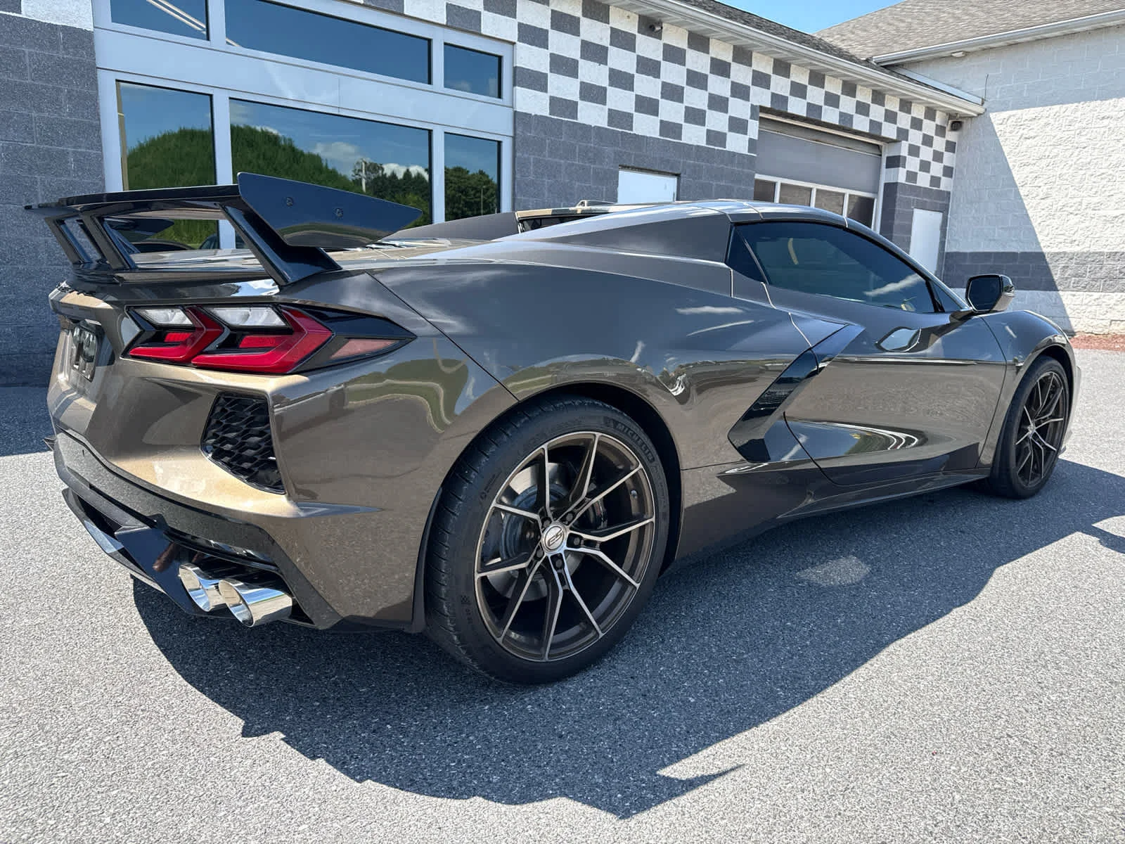 Used 2021 Zeus Bronze Metallic Chevrolet 2LT image 5