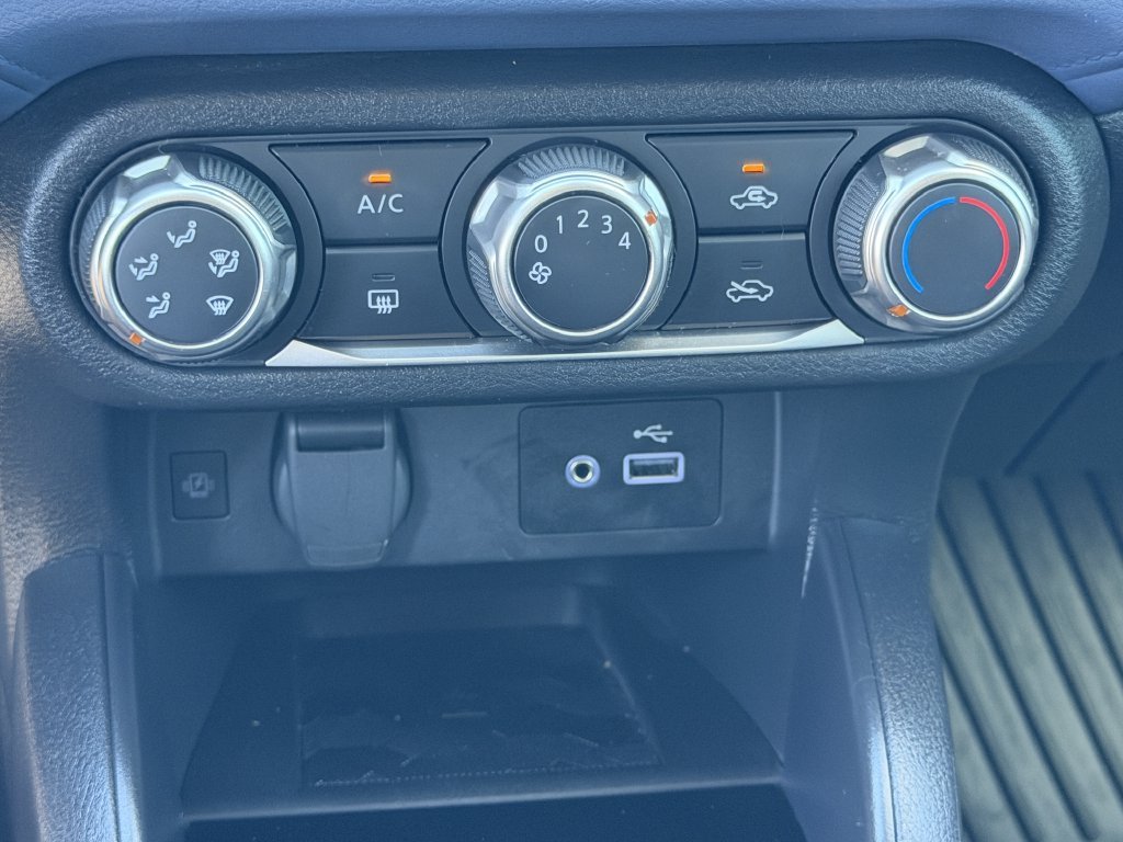 Used 2024 Gray Nissan 1.6 SV image 35