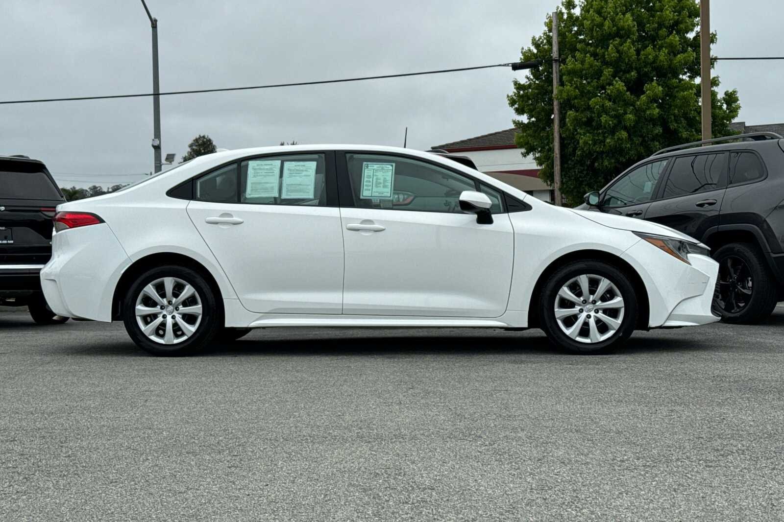 Used 2023 White Toyota LE image 3