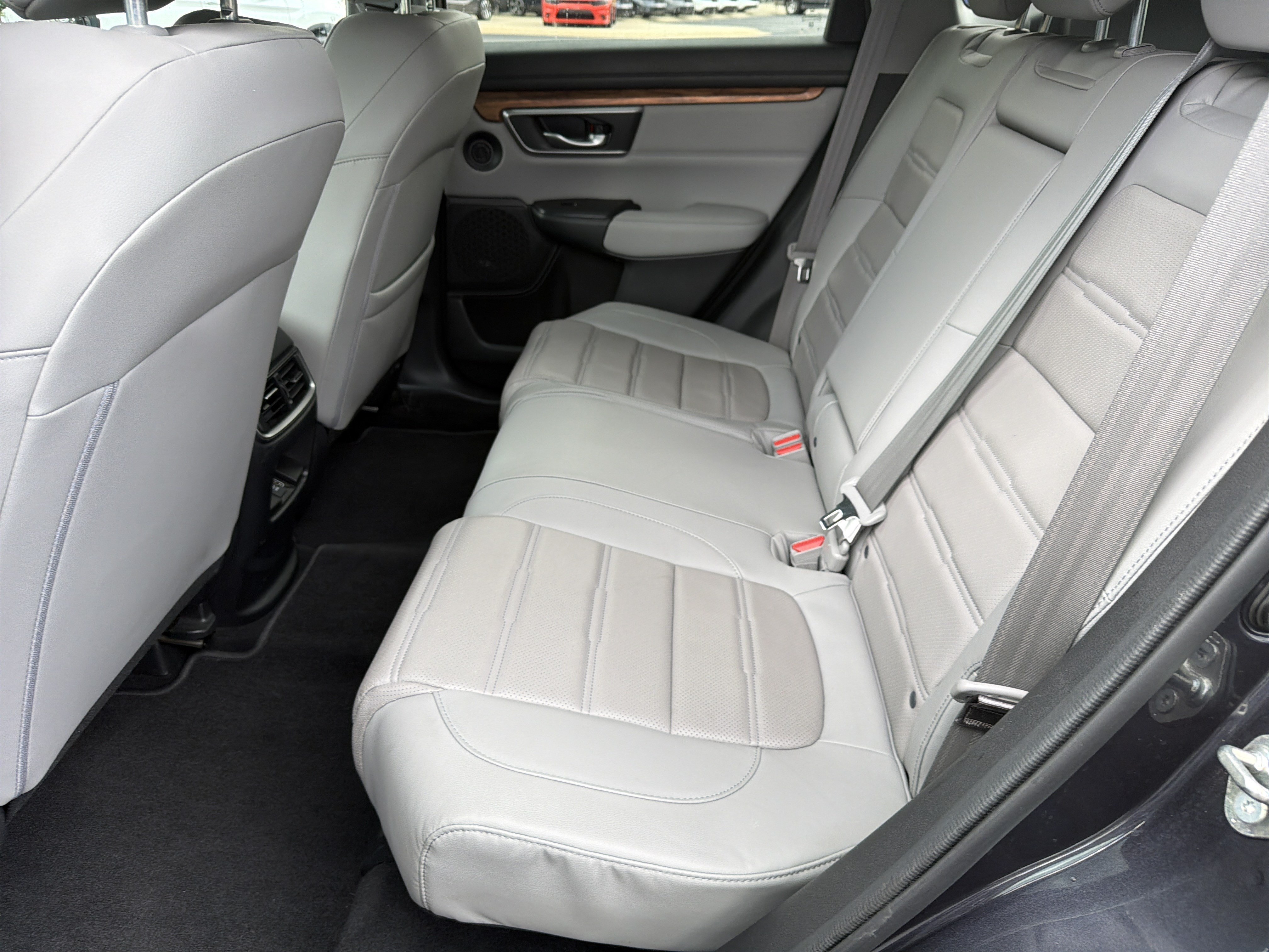 Used 2018 Gunmetal Metallic Honda Touring image 26