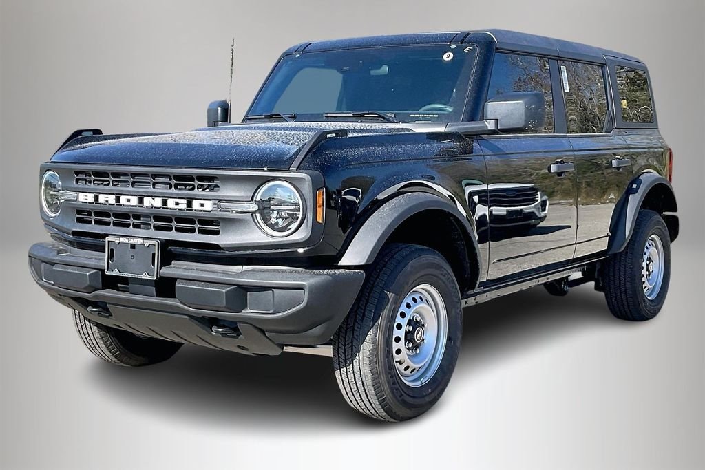 New 2025 Ford Bronco Base 4D Sport Utility