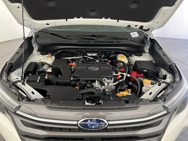 New 2026 CRYSTAL WHITE PEARL Subaru Limited Hybrid image 24