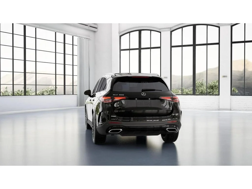 New 2027 Black Mercedes-Benz GLC 300 image 26